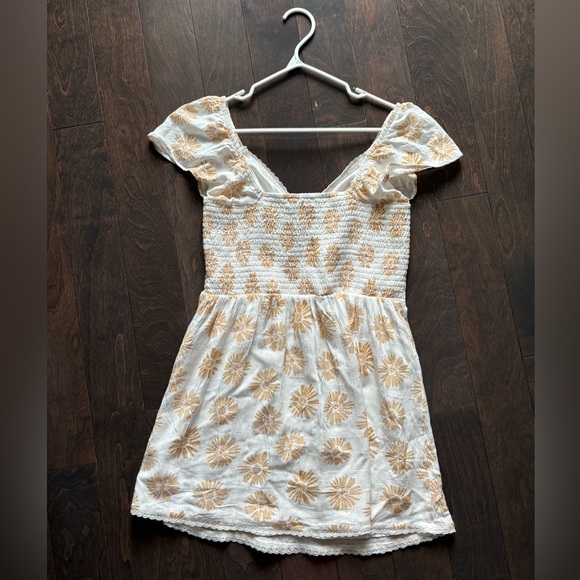 American Eagle floral pattern corset dress - Picture 3 of 4